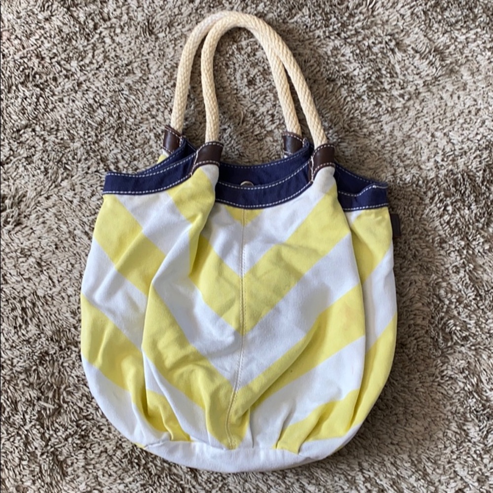 American Eagle Yellow and White Bag